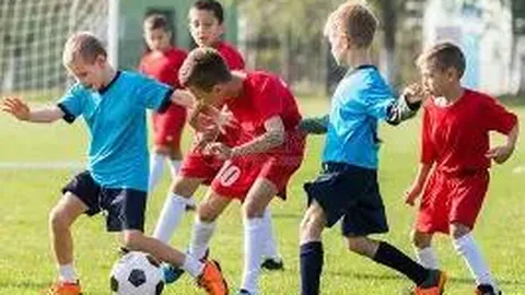 国足惨败越南！翟志刚太空站见证1-3失利